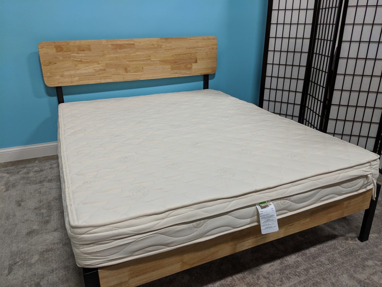 Metta Bed