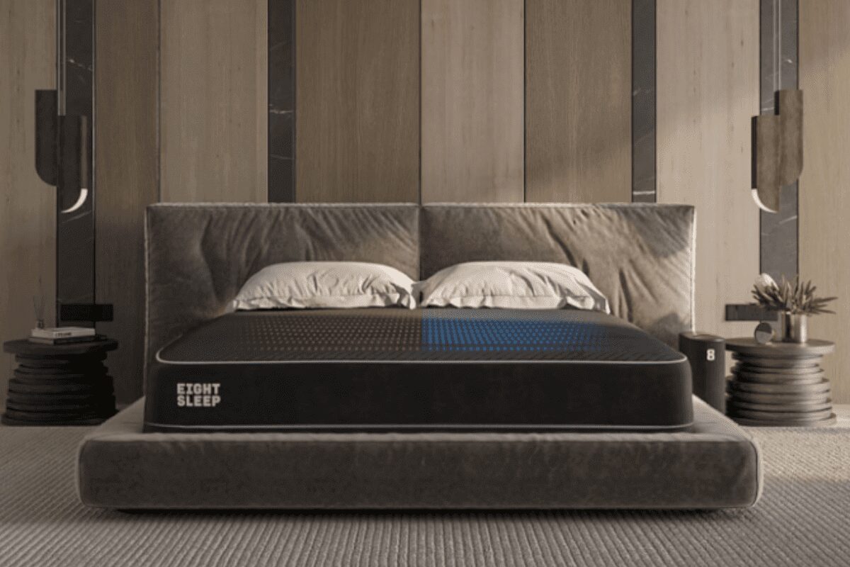 Eight Sleep Pod 3 Hub and Mattress Cover
