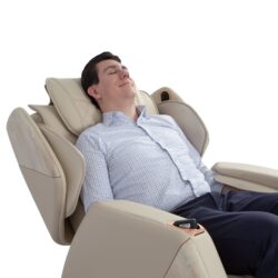 s954653657646768396 p139 i105 w2000