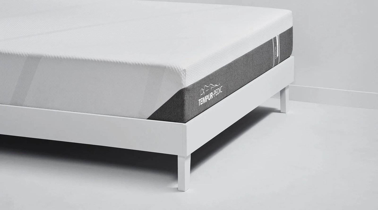 TEMPUR-Cloud mattress corner showing 10-inch profile